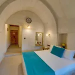 El Puente Cave Hotel Ibrahimpasa