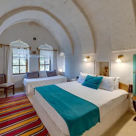 Hotel El Puente Cave Ibrahimpasa