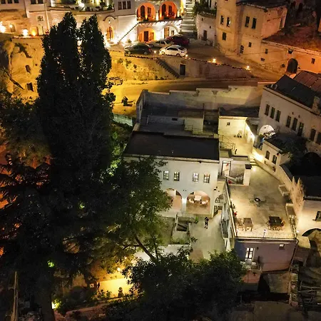 El Puente Cave Ibrahimpasa