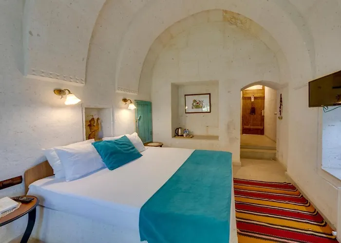 El Puente Cave 3* Ibrahimpasa