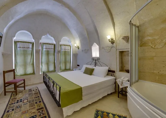 El Puente Cave 3* Ibrahimpasa