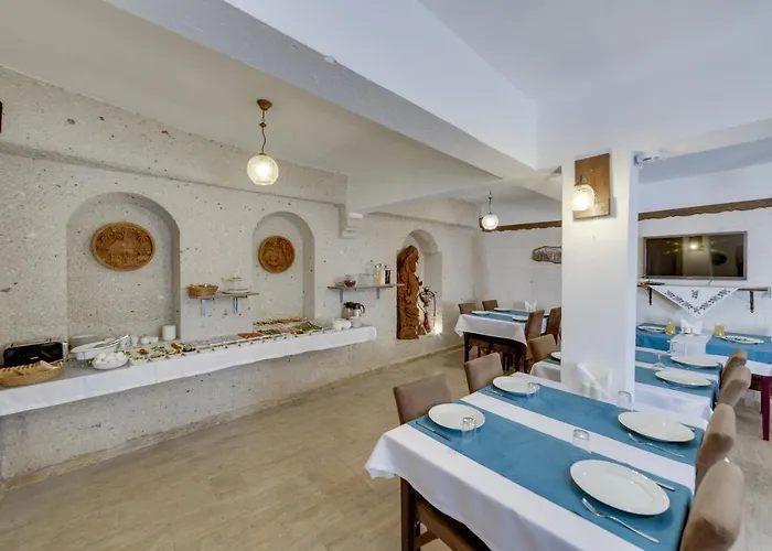 El Puente Cave Ibrahimpasa