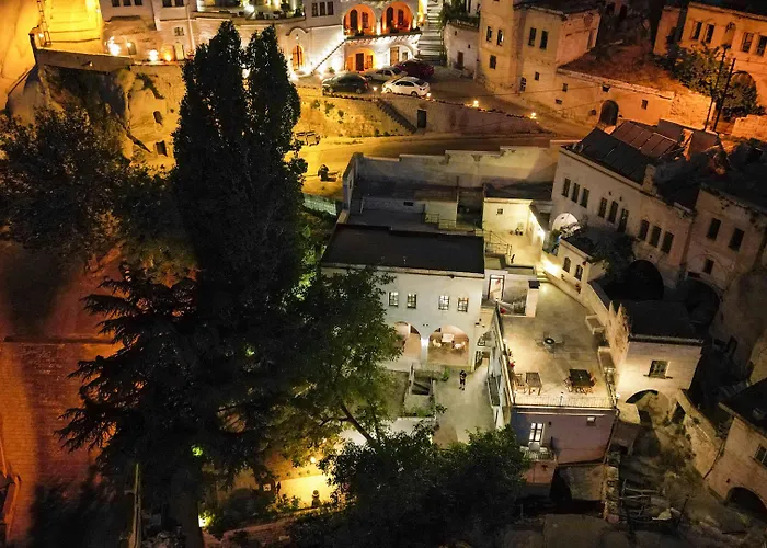 El Puente Cave Ibrahimpasa