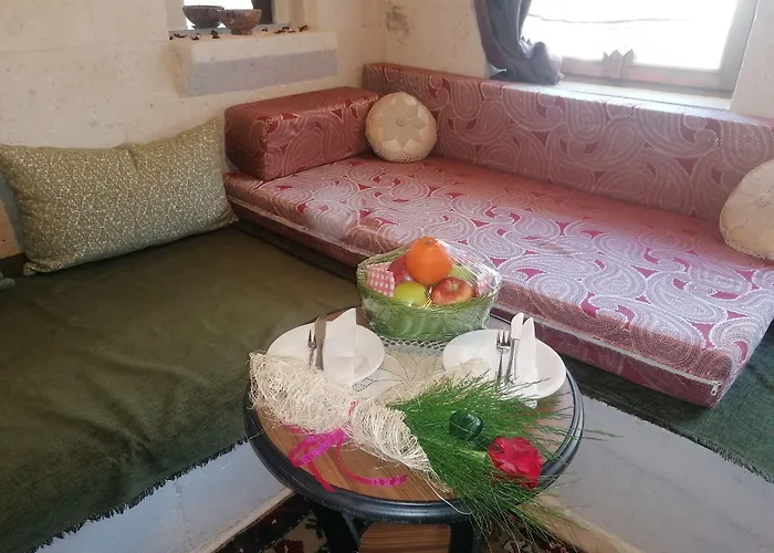 El Puente Cave Ibrahimpasa